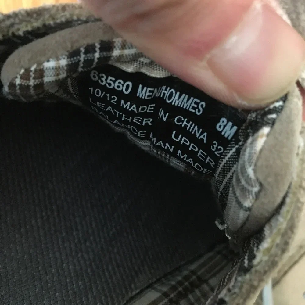 Clarks men slip